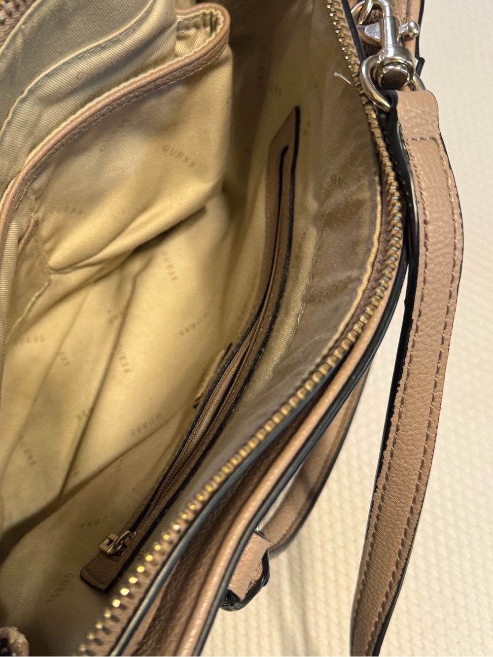 GUESS Ryann Satchel Colorblock Crossbody Handbag Beige Black Cream - Picture 15 of 16